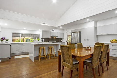 3 Macleay St, Narrawallee - Tourism Gold Coast 0