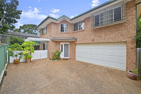 3/54 Owen Street, Port Macquarie - Gold Coast 0