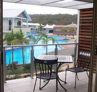 349 'Oaks Pacific Blue' 265 Sandy Point Road - fantastic pool - Tourism Gold Coast
