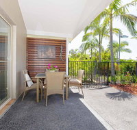 356 ' Oaks Pacific Blue' 265 Sandy Point Rd - Air conditioned direct pool access and suited for disability - Tourism Gold Coast