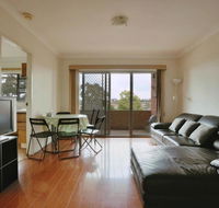 3BR Quiet  Convenient area of Parramatta UWS - Tourism Gold Coast