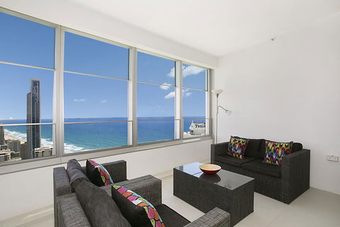 4701 At 9 Hamilton Ave By GCHS - Tourism Gold Coast 2