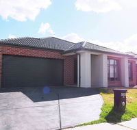 5 Bed 2 Bath big house - Tourism Gold Coast
