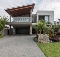 5 Liamina Avenue Apartment - Gold Coast