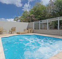 516 'Oaks Pacific Blue' 265 Sandy Point Road- private pool aircon WIFI - Tourism Gold Coast
