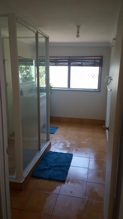 66a Farnborough Rd - Tourism Gold Coast 0