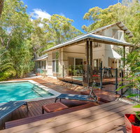 7 Naiad Court - Rainbow Shores Perfect Beach House Swimming Pool and Walk To Beach Aircon Wi-Fi - Tourism Gold Coast