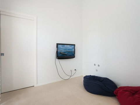 7a Judith Street - Stunning Duplex With Ducted Air Conditioning - Tourism Gold Coast 3