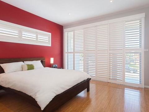 7a Judith Street - Stunning Duplex With Ducted Air Conditioning - Tourism Gold Coast 1