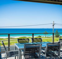 81 Dalmeny Drive - Beach House - Tourism Gold Coast