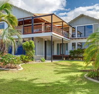 90 Cooloola Drive - Rainbow Beach Luxury Beach House Ocean Views - Tourism Gold Coast