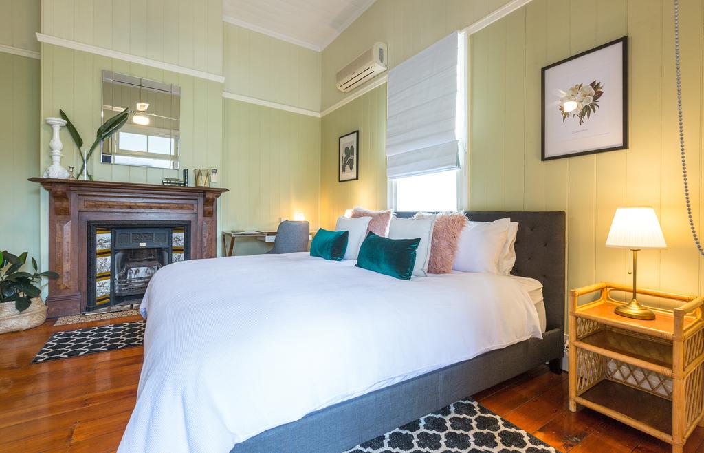 Coorparoo QLD Tourism Gold Coast