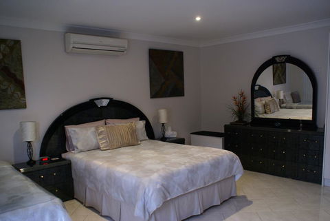 A Good Rest B & B - Tourism Gold Coast 0