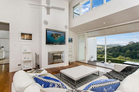 A PERFECT STAY - Byron's Brae - Tourism Gold Coast 2