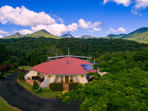 A View Of Mount Warning - Tourism Gold Coast 0