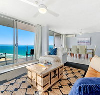 Absolute Beachfront in the heart of Surfers Paradi - Tourism Gold Coast