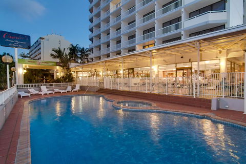 Acacia Court Hotel - Tourism Gold Coast 0