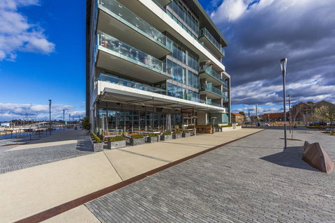 Accommodate Canberra - Aurora - Tourism Gold Coast 2