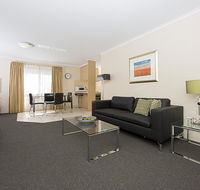 Accommodate Canberra - Kingston Court - Tourism Gold Coast