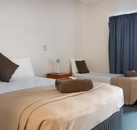 Accommodation on Denham - Tourism Gold Coast