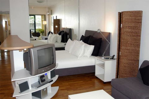 Accommodation Sydney Potts Point Studio Apartment With Balcony - Tourism Gold Coast 2