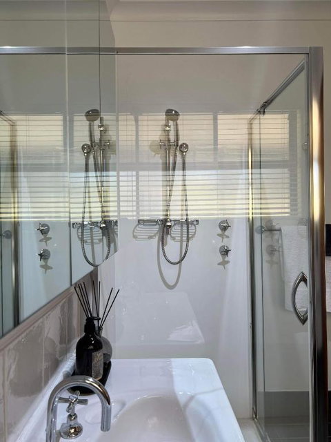 Diamond Lake Escape - Gold Coast 2