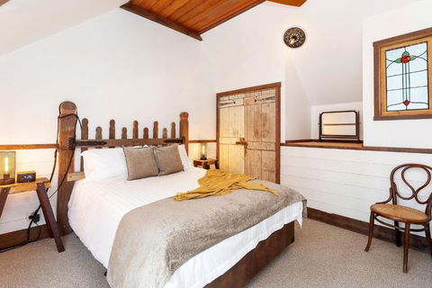 Duart Stables - Tourism Gold Coast 2