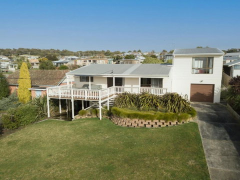 Dune Views - Tourism Gold Coast 0