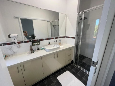 Equitice Spring Moonlight Villa - Tourism Gold Coast 2