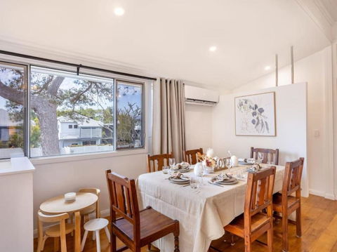 Family Friendly Cozy 4BR House At Annerley - Tourism Gold Coast 1