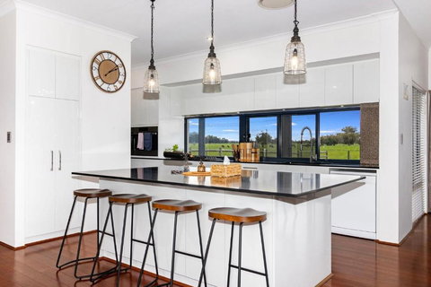 Farm View House - Gold Coast 1