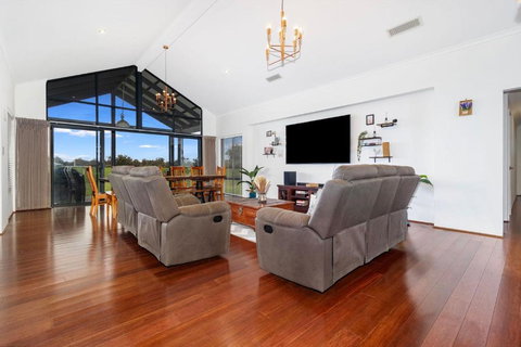 Farm View House - Gold Coast 0