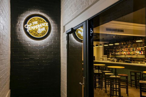 Farmers Home Hotel - Tourism Gold Coast 1
