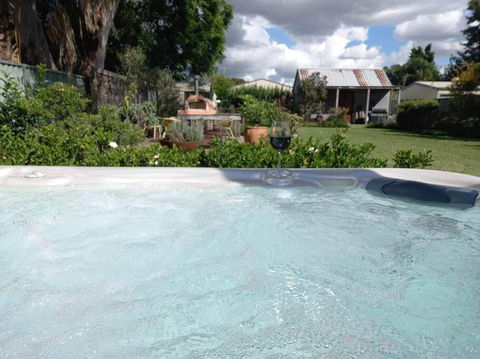 Garden Of Eden Boutique Cottage And Spa - Tourism Gold Coast 1