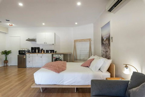 Gawler Townhouses 1b - Tourism Gold Coast 4