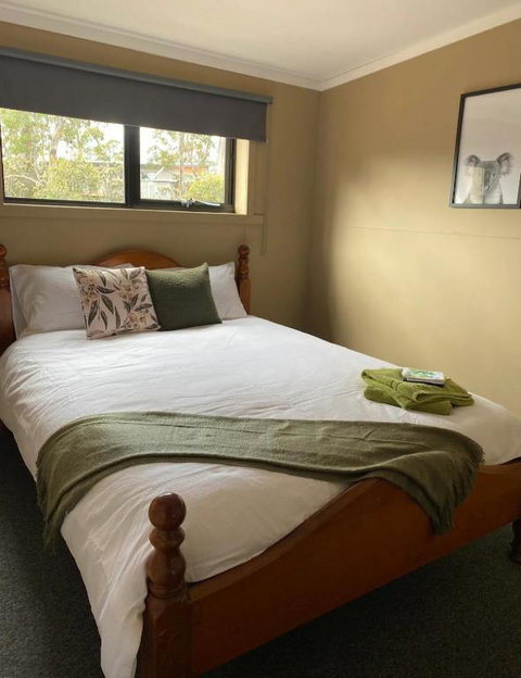 Great Lakes Wilderness Three Bedroom Home - Tourism Gold Coast 4