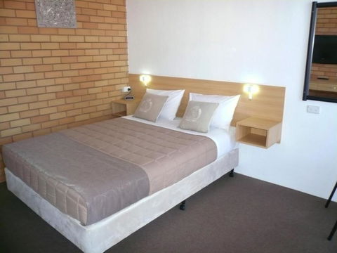 Grong Grong Motor Inn - Tourism Gold Coast 0