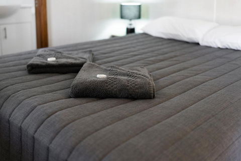 Gundagai Cabins & Tourist Park - Tourism Gold Coast 2