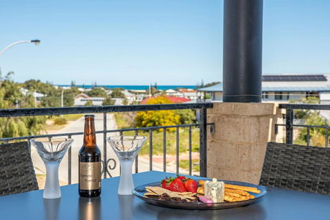 Happy Daze - Tourism Gold Coast 2