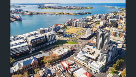 Haven On Hunter 500m To Civic Theatre - Tourism Gold Coast 2