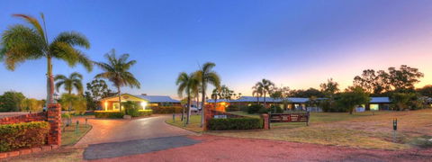 Heritage Lodge Motel - Tourism Gold Coast 0