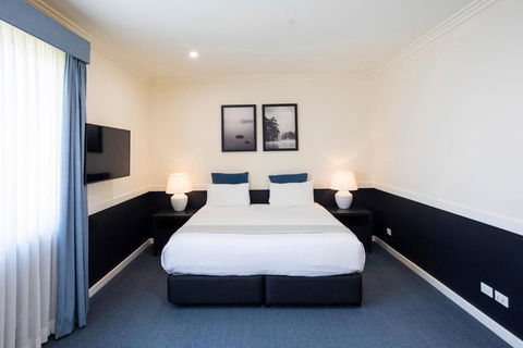 Hawkesbury Race Club Motel - Tourism Gold Coast 0