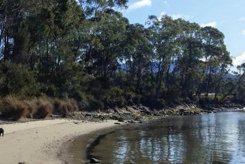 Hideaway By The Bay - Tourism Gold Coast 0