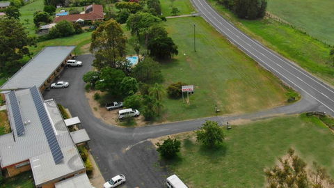 Hilldrop Motor Inn - Tourism Gold Coast 1