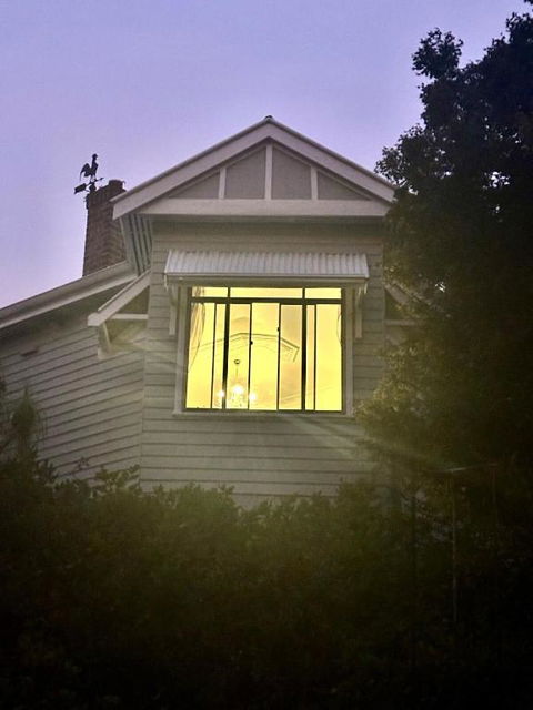 Hilltop Cottage - Tourism Gold Coast 3