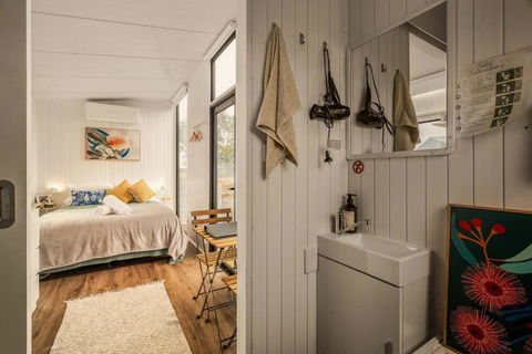 Hunters Inn By Tiny Away - Tourism Gold Coast 2