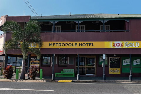 Hotel Metropole Proserpine - Tourism Gold Coast 1