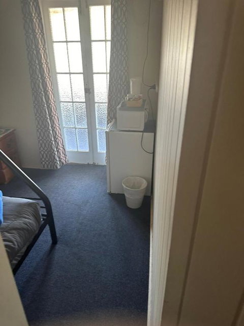 Hotel Metropole Proserpine - Tourism Gold Coast 2