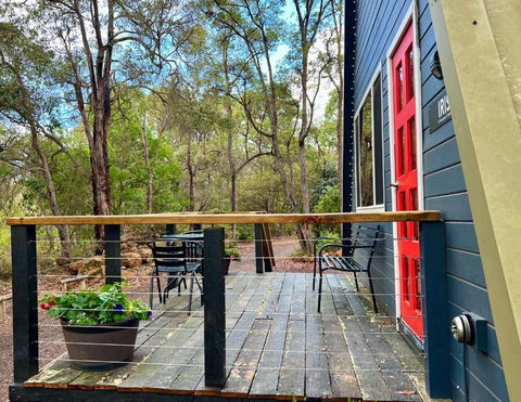 Iris At Porongurup Chalets - Tourism Gold Coast 2