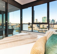 AirTrip Apartment on Hope Street - Tourism Gold Coast
